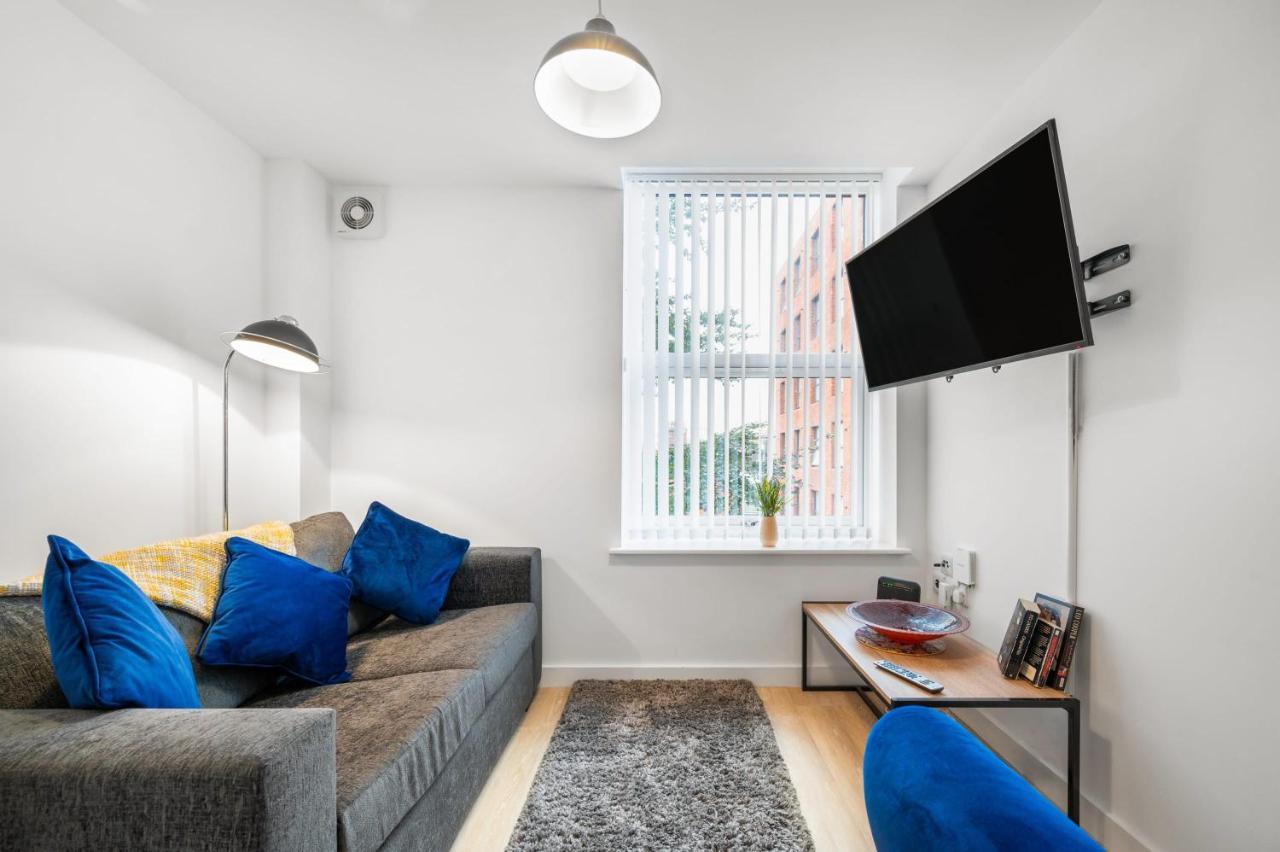A Lovely 2 Bedroom Apartment In The Heart Of Preston Preston  Kültér fotó