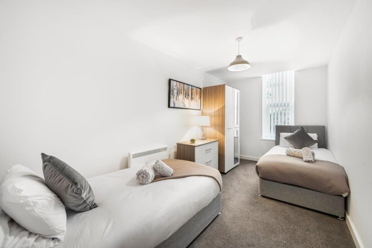 A Lovely 2 Bedroom Apartment In The Heart Of Preston Preston  Kültér fotó